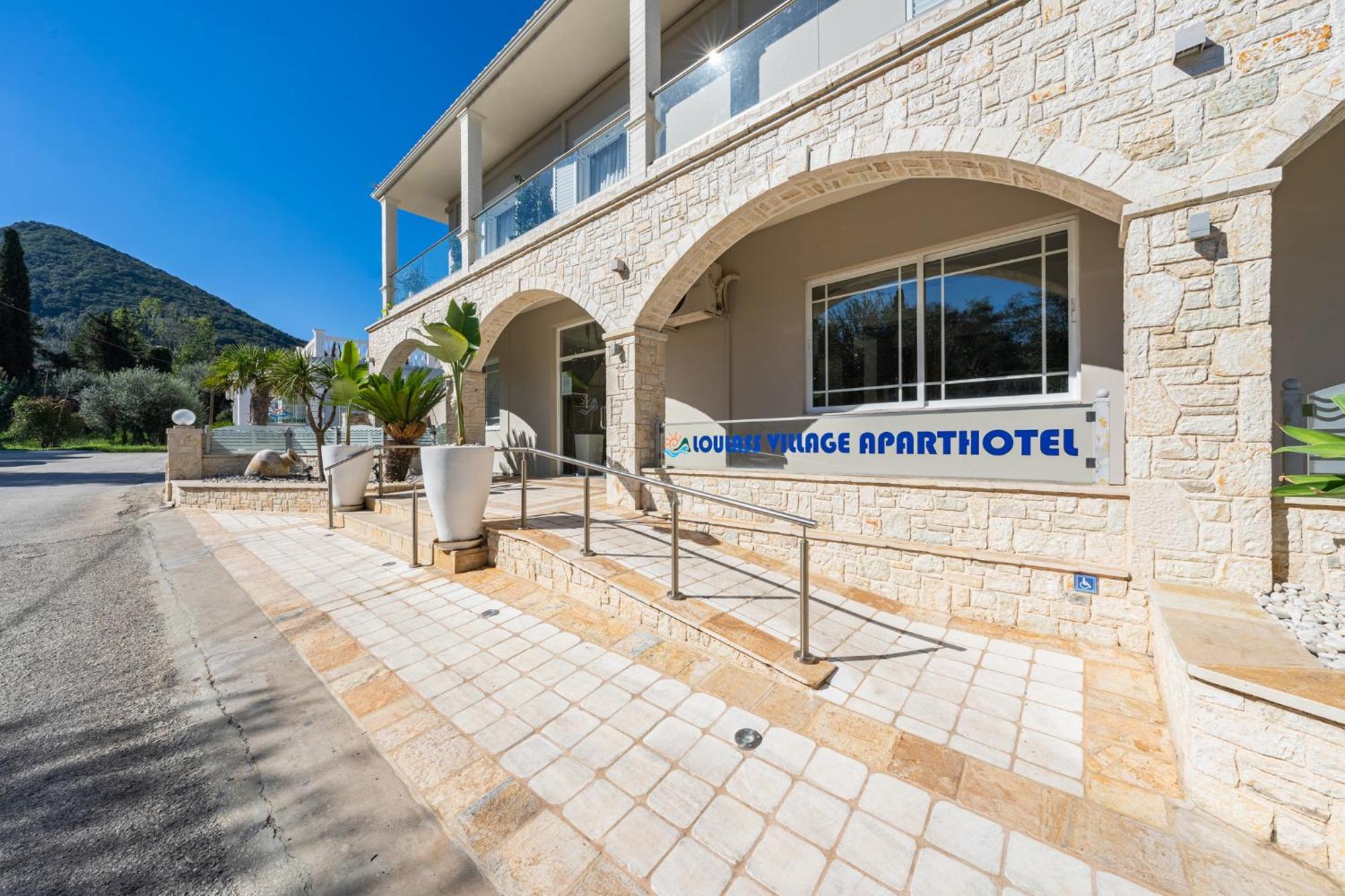Loulass Village Aparthotel Mesongi Exterior photo
